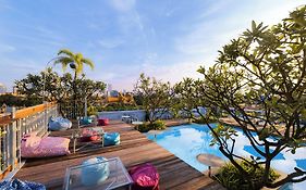 The Frangipani Royal Palace Hotel